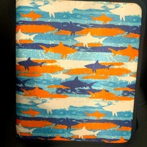 Binder with zipper and inner bag